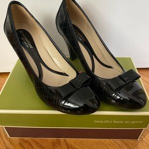Naturalizer Black Brazen Shoes Size 10